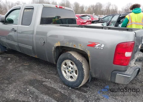 2009 Chevrolet Silverado 1500 Lt z USA, uszkodzony, nr VIN 1GCEK29049Z151589